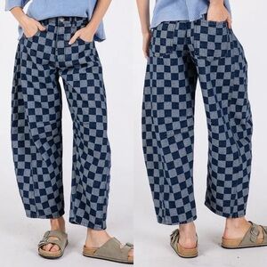 SAGE+FIG Barrel Style Leg Checkered Print Jeans Size Medium